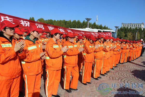 喜迎環(huán)衛(wèi)工人節(jié) 河南省住建廳領(lǐng)導(dǎo)親切看望慰問(wèn)環(huán)衛(wèi)工人